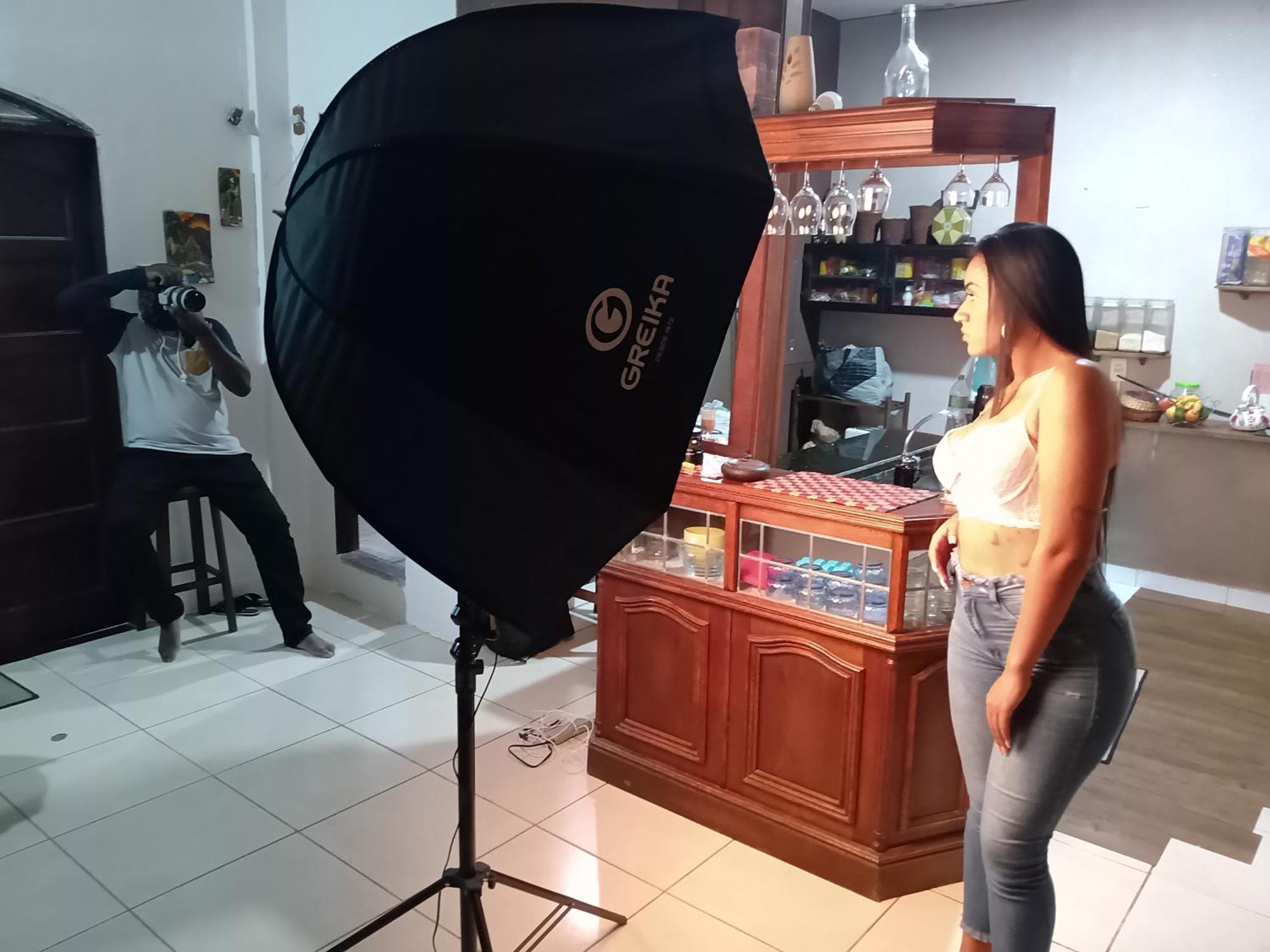 Trabalhadores Proximo Ao Westshopping, Industrial, Avenida Brasil Em Campo Grande Río de Janeiro